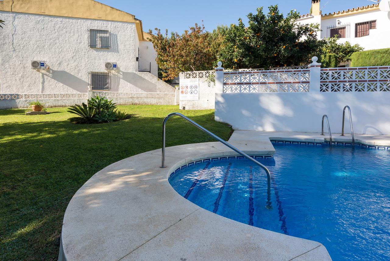 Malagasuite Bungalow Pool Беналмадена Екстериор снимка