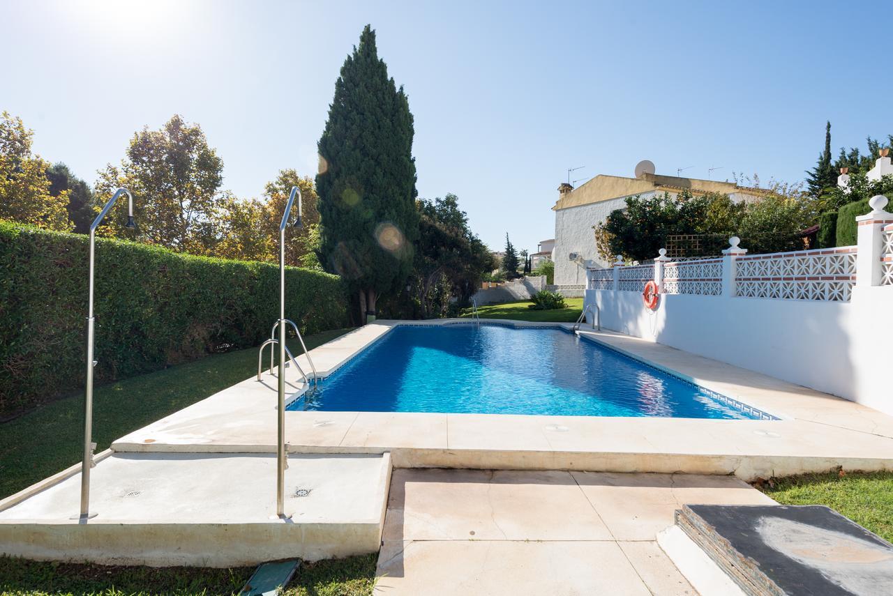 Malagasuite Bungalow Pool Беналмадена Екстериор снимка